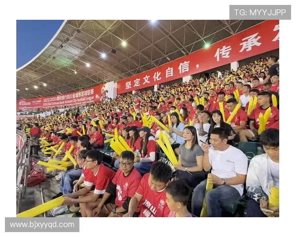 激情点燃江城绿茵梦武汉城市足球超级联赛掀起全民运动热潮
