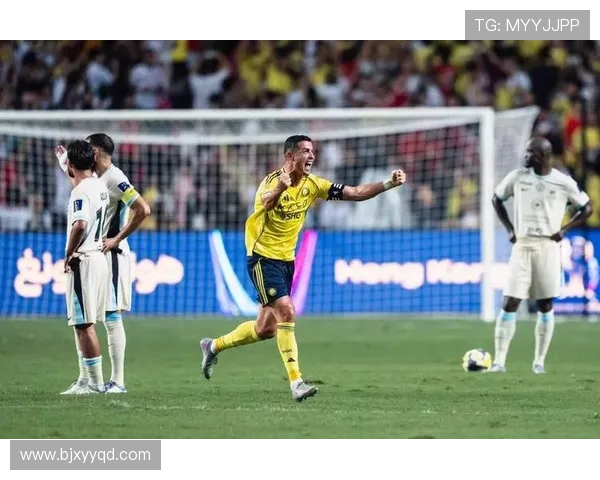 今日世界足球赛事精彩纷呈 多场焦点对决引爆球迷热情 今日世界足球赛事精彩纷呈 多场焦点对决引爆球迷热情