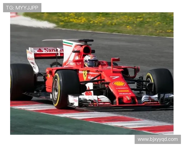 F1赛季激烈角逐 新规则与车队战略引领未来竞速潮流 F1赛季激烈角逐 新规则与车队战略引领未来竞速潮流