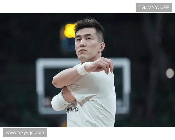 中国男篮力克澳大利亚晋级世界杯四强 郭艾伦关键时刻表现出色