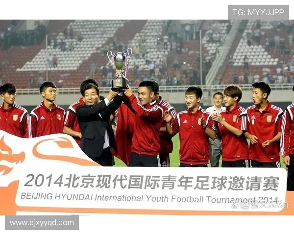 中国男篮逆袭战胜澳大利亚 迎来世界杯开门红 全队展现强大团队精神 中国男篮逆袭战胜澳大利亚 迎来世界杯开门红 全队展现强大团队精神