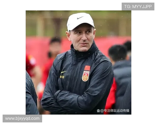 中国足球队备战亚洲杯，主教练透露新阵容和战术安排，力争突破历史纪录