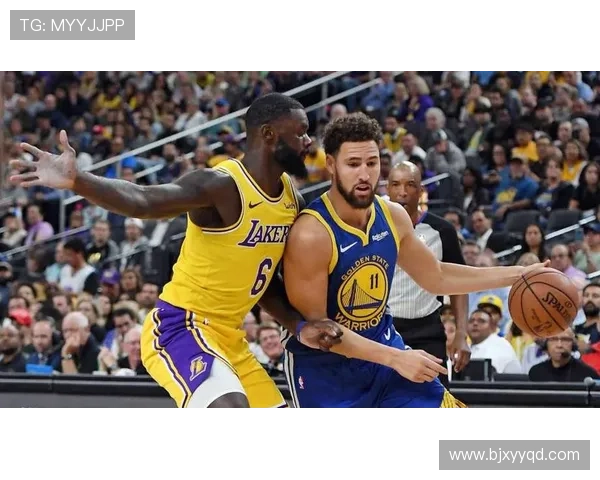 法国足球甲级联赛新赛季格局解析强队竞争与新星崛起全景观察深度