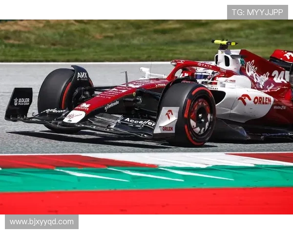 F1赛季新规引发争议车手纷纷表态探讨未来赛车技术革新 F1赛季新规引发争议车手纷纷表态探讨未来赛车技术革新