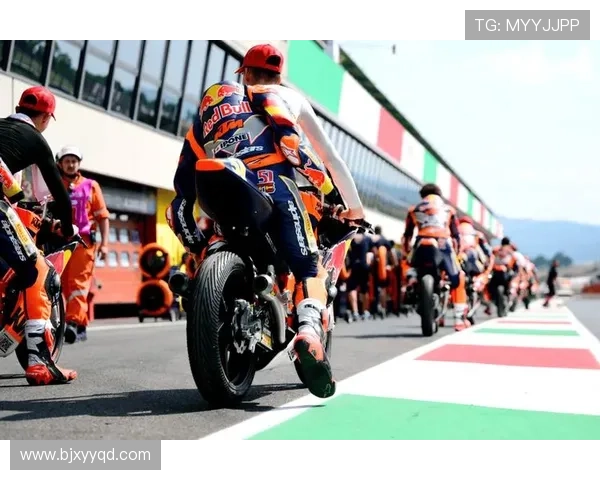 MotoGP赛季最新动态:战斗激烈,新车技术革新和顶尖车手风采 MotoGP赛季最新动态:战斗激烈,新车技术革新和顶尖车手风采