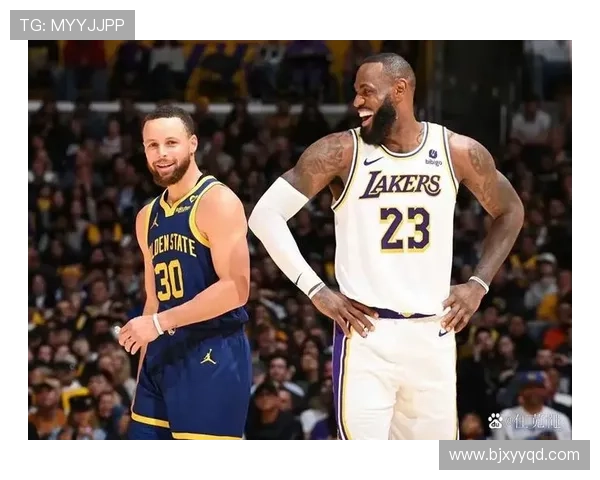 NBA全明星投票火热进行 詹姆斯库里领衔东西部球迷票选榜单