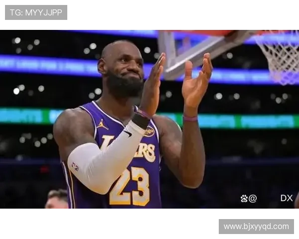 詹姆斯关键时刻爆发率湖人逆转强敌季后赛前景引热议联盟关注升温