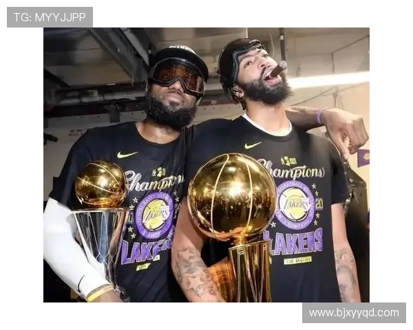 詹姆斯复出带领湖人赢下关键比赛，浓眉强势发挥助球队稳居西部前四